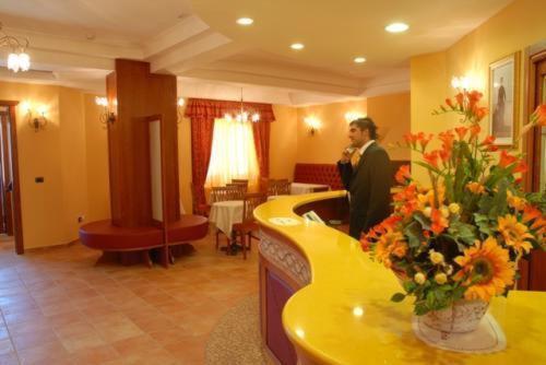 Hotel Duca Di Calabria Serra San Bruno Extérieur photo