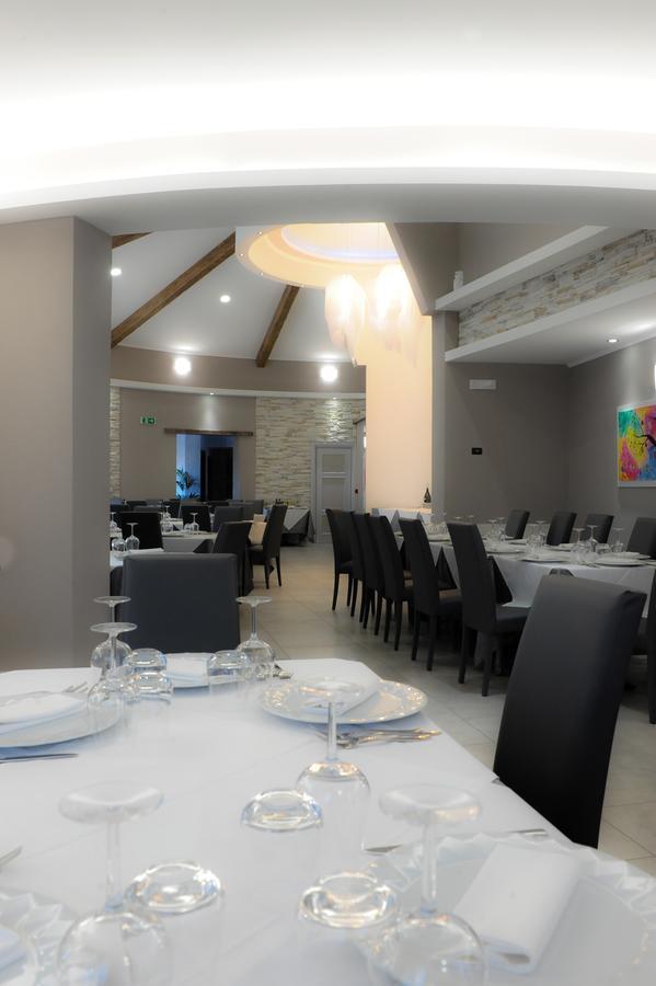 Hotel Duca Di Calabria Serra San Bruno Extérieur photo